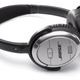 Illustration for article titled Noise-Canceling Headphones Might Make You Motion Sick